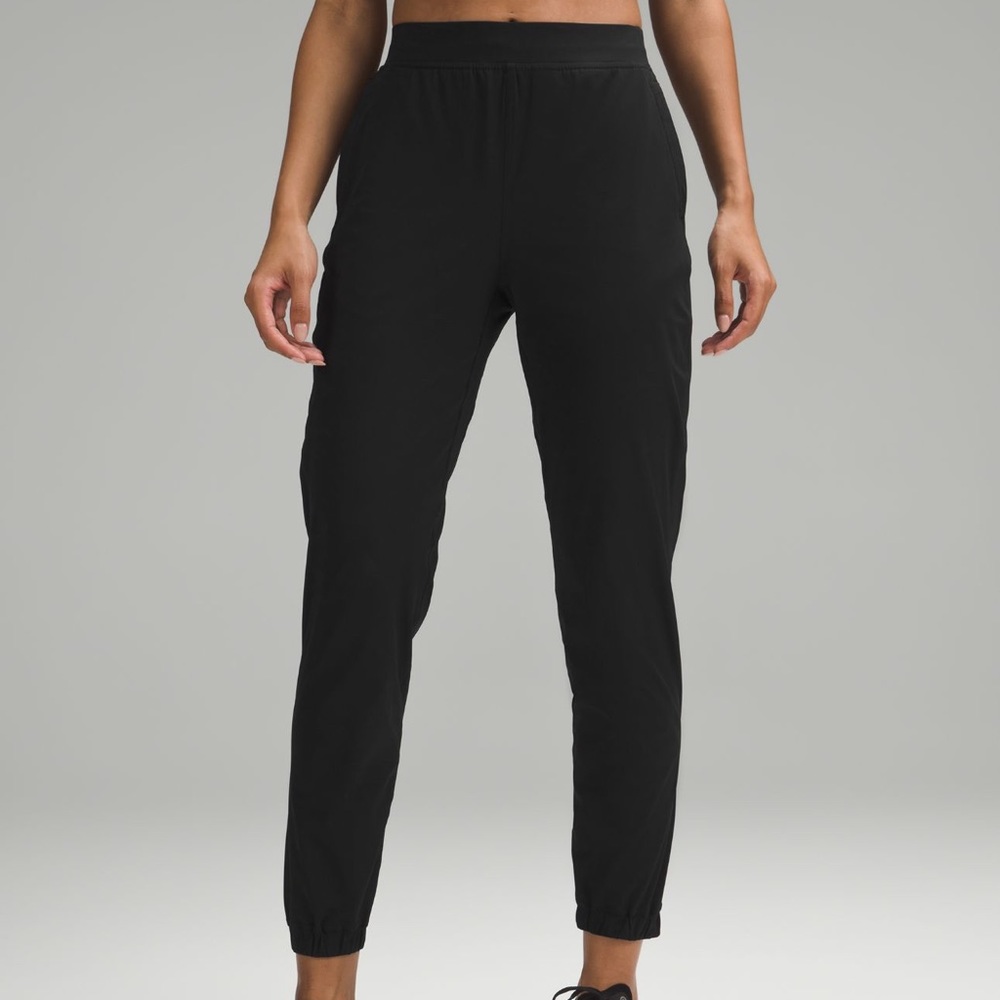 Lululemon joggers